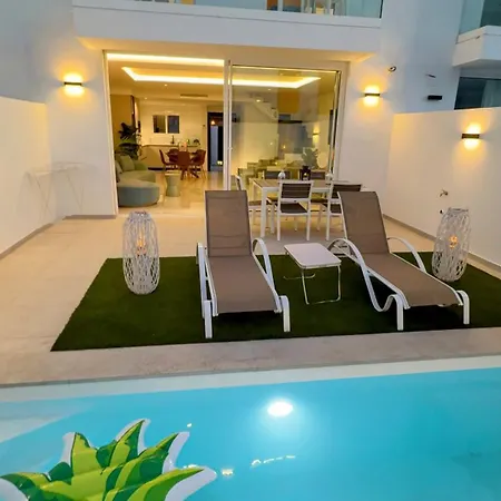Alma Nomada With Heated Pool & Solarium & Bbq & Chillout Ideal For Families * Corralejo